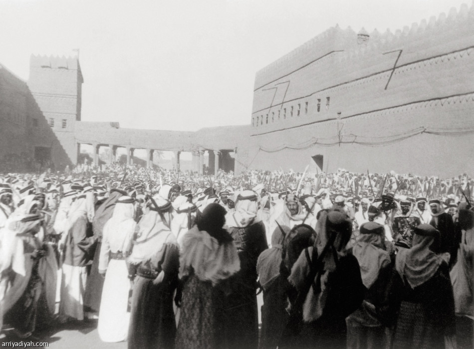 العرضة السعودية.. سيوف الملوك وحكاية وطن