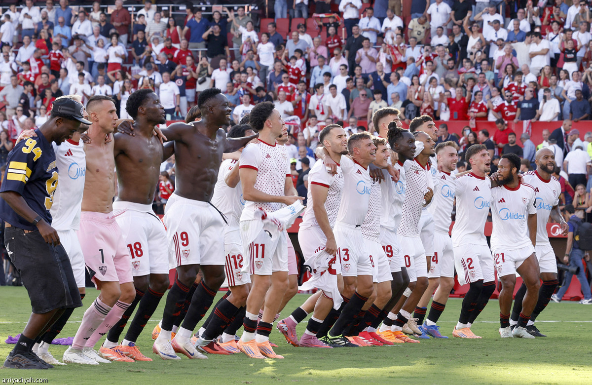 احتفال كبير