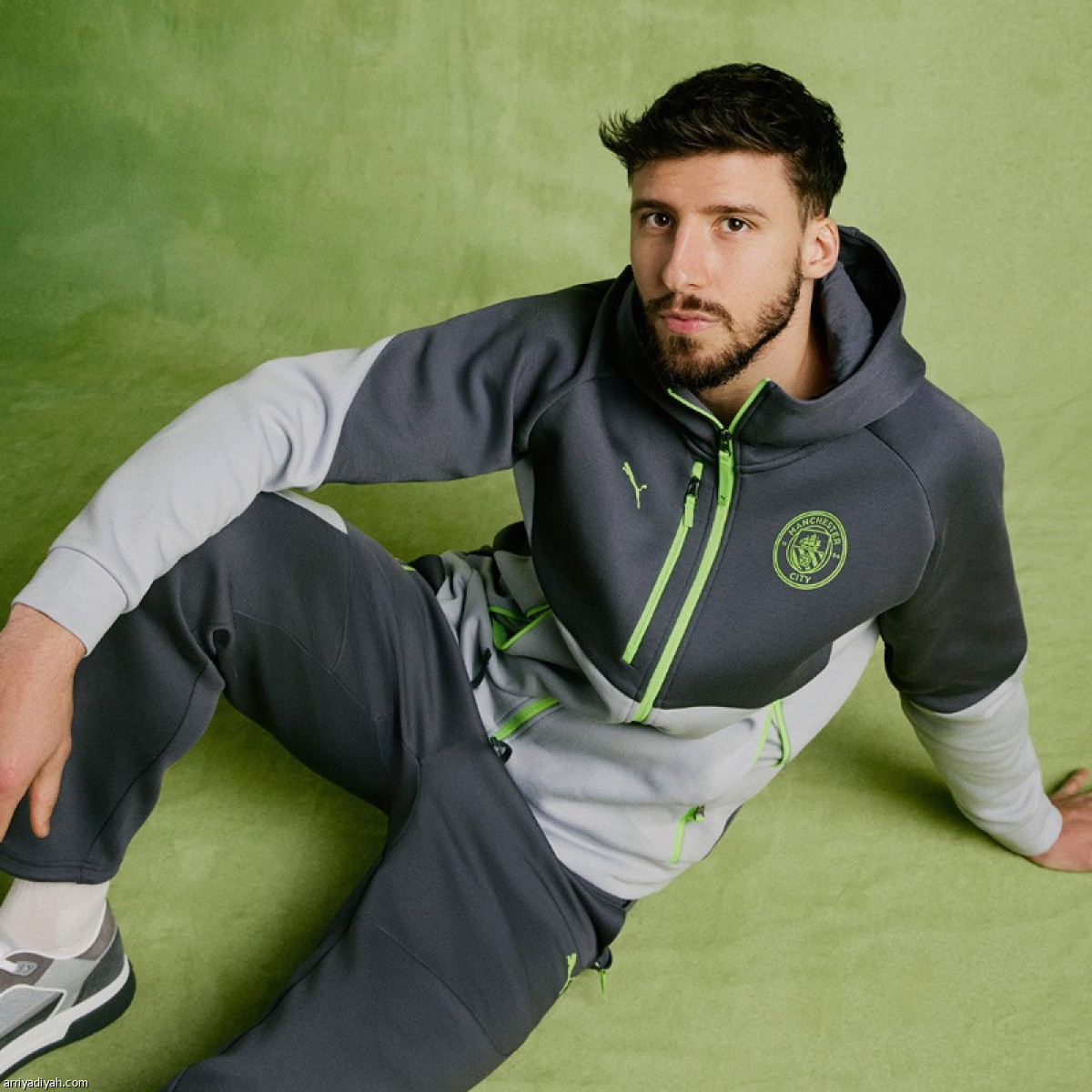 السيتي.. ملابس جديدة