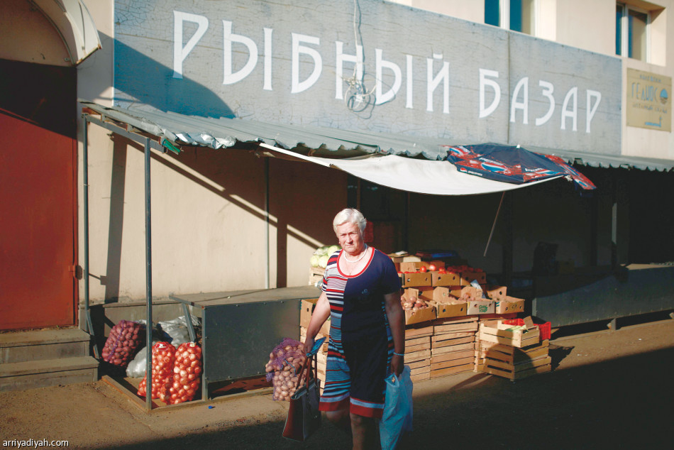 كازان هدوء في السوق
وصخب داخل الميدان