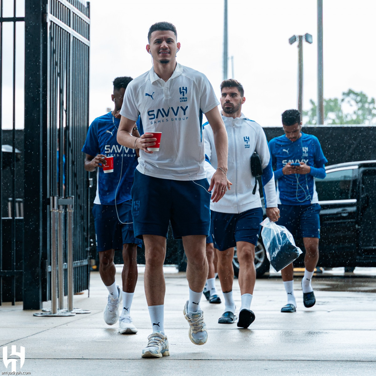 تدريب تحت المطر