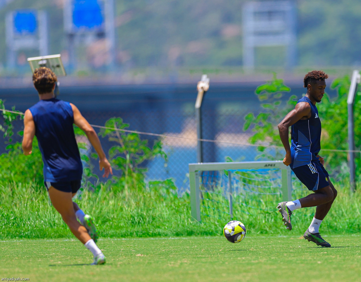 كومان يشارك