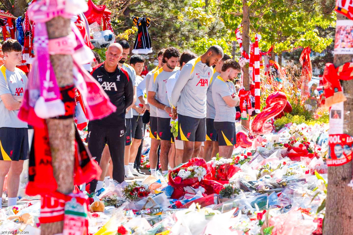 زملاء جوتا يعزون